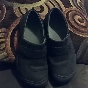 Like New Women's Keen Kaci shoes!!